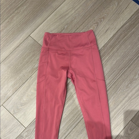 Victoria's Secret Pink Leggings - Picture 2 of 10